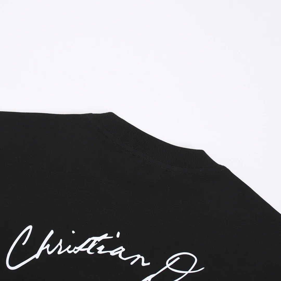 【2026】【DIOR 公式旗艦店】ディオール    Tシャツ ご好評に付き再入荷！