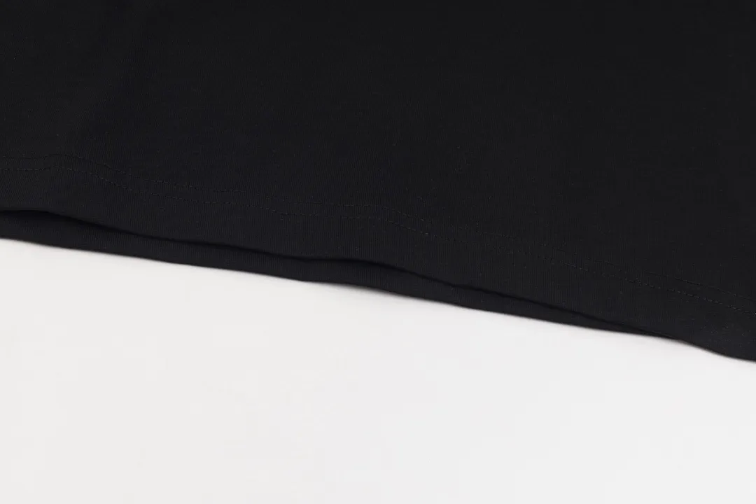 【2026】【MONCLER  公式旗艦店】モンクレール   Tシャツご好評に付き再入荷！
