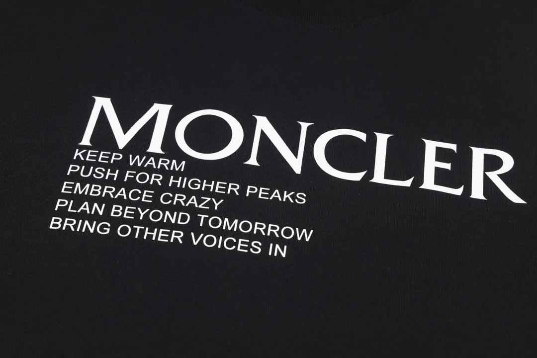 【2026】【MONCLER  公式旗艦店】モンクレール   Tシャツご好評に付き再入荷！