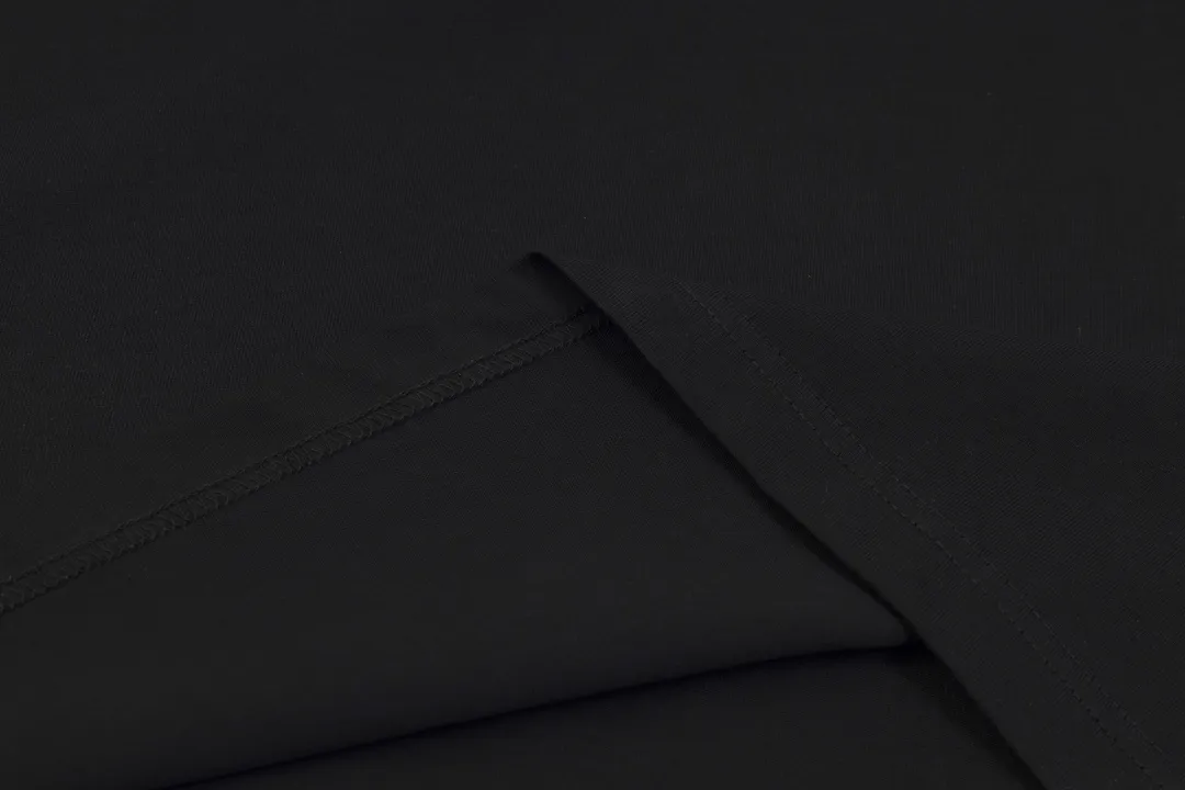 【2026】【MONCLER  公式旗艦店】モンクレール   Tシャツご好評に付き再入荷！