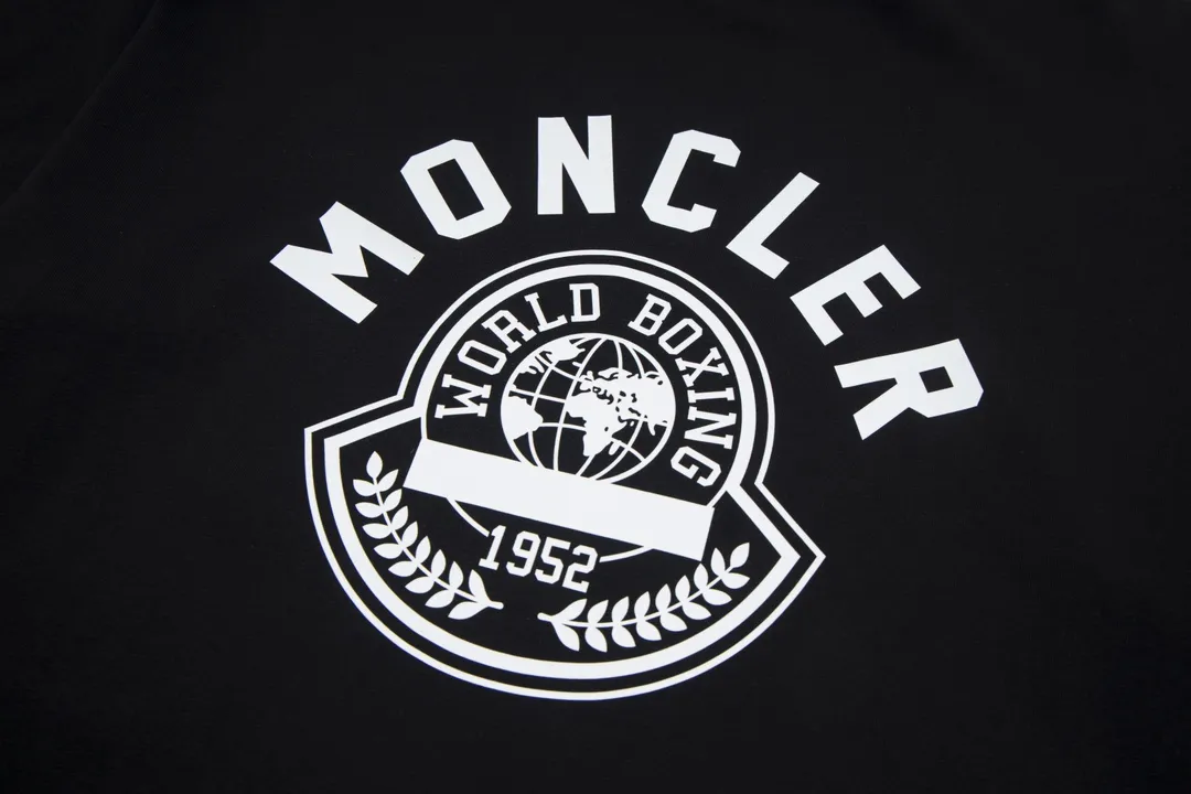 【2026】【MONCLER  公式旗艦店】 モンクレール  Tシャツ ご好評に付き再入荷！