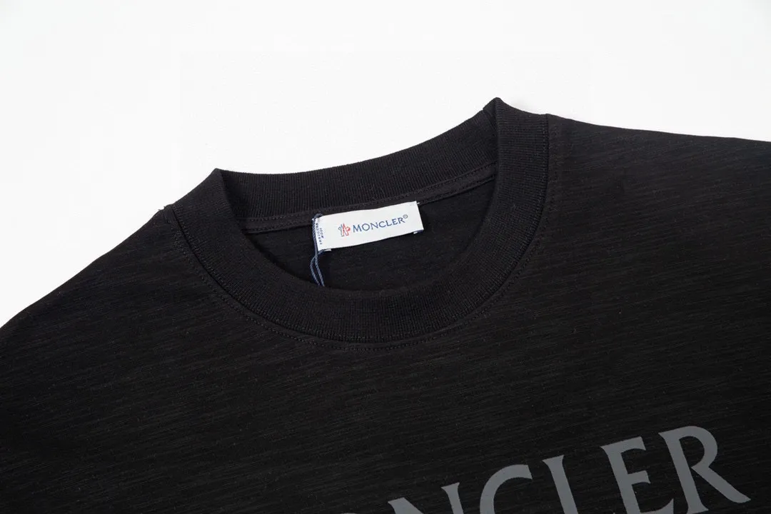 【2026】【MONCLER  公式旗艦店】 モンクレール  Tシャツ ご好評に付き再入荷！