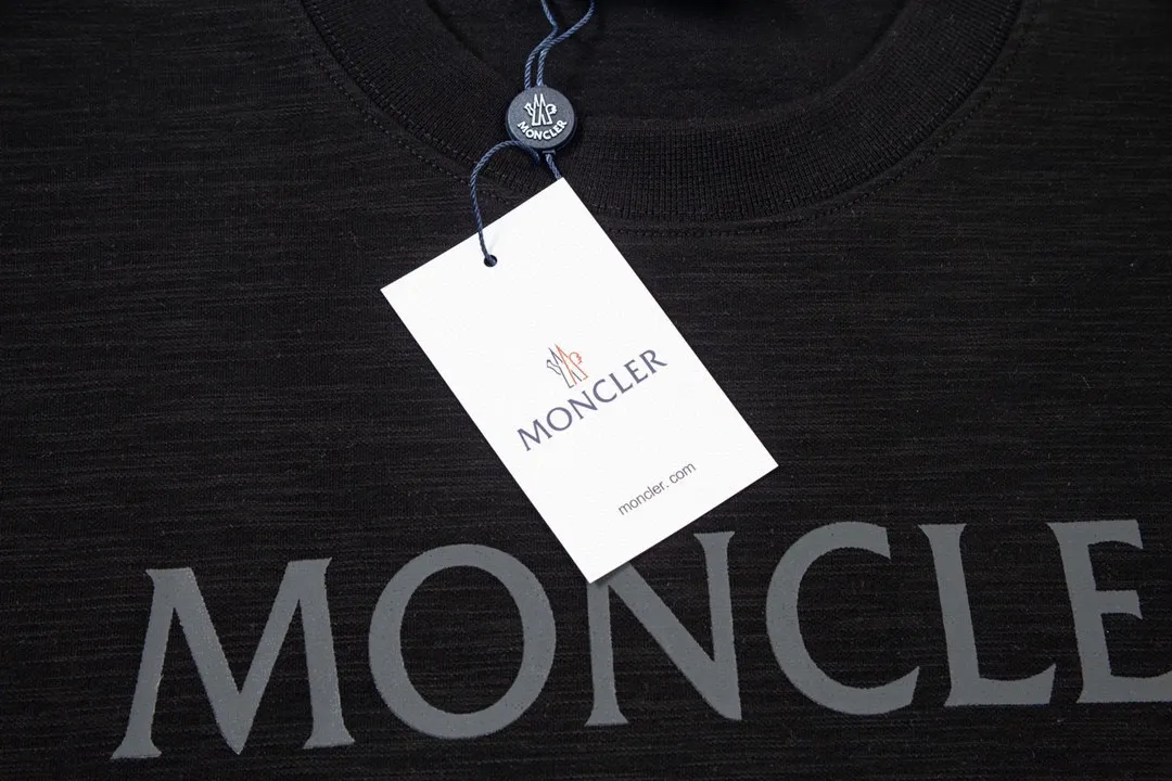 【2026】【MONCLER  公式旗艦店】 モンクレール  Tシャツ ご好評に付き再入荷！