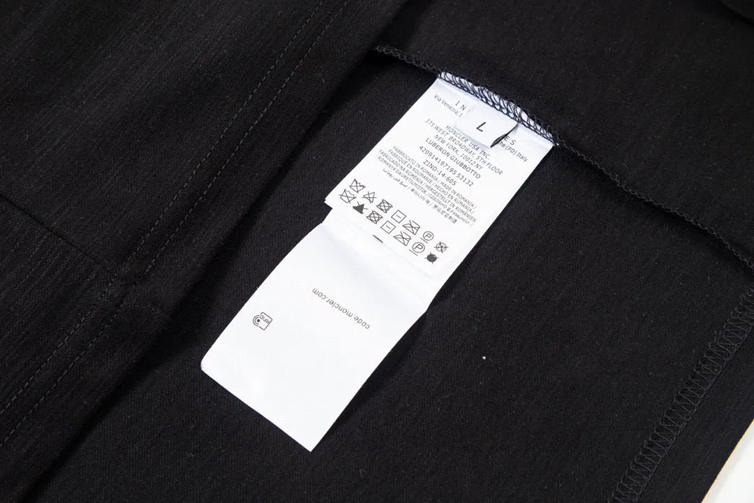 【2026】【MONCLER  公式旗艦店】 モンクレール  Tシャツ ご好評に付き再入荷！