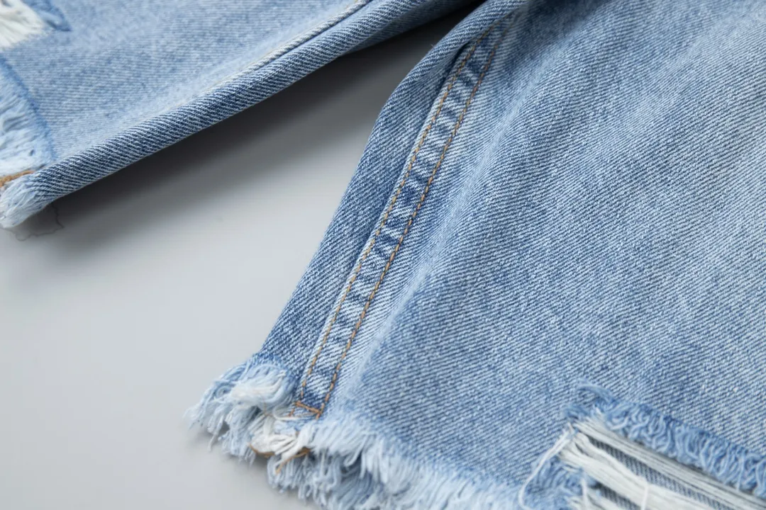 【2026】【BALENCIAGA  公式旗艦店】バレンシアガ   ショートパンツ  ご好評に付き再入荷！