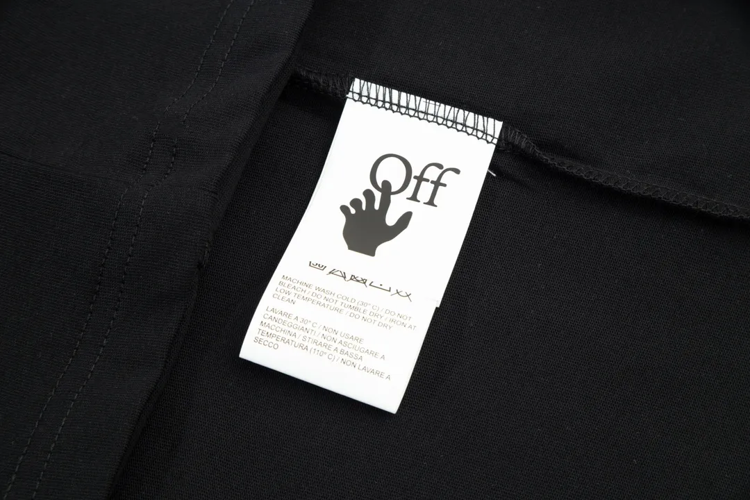【2026】【OFF-WHITE 公式旗艦店】オフホワイト  Tシャツ ご好評に付き再入荷！