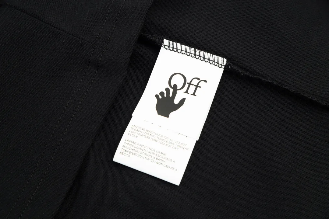 【2026】【OFF-WHITE 公式旗艦店】オフホワイト  Tシャツ ご好評に付き再入荷！