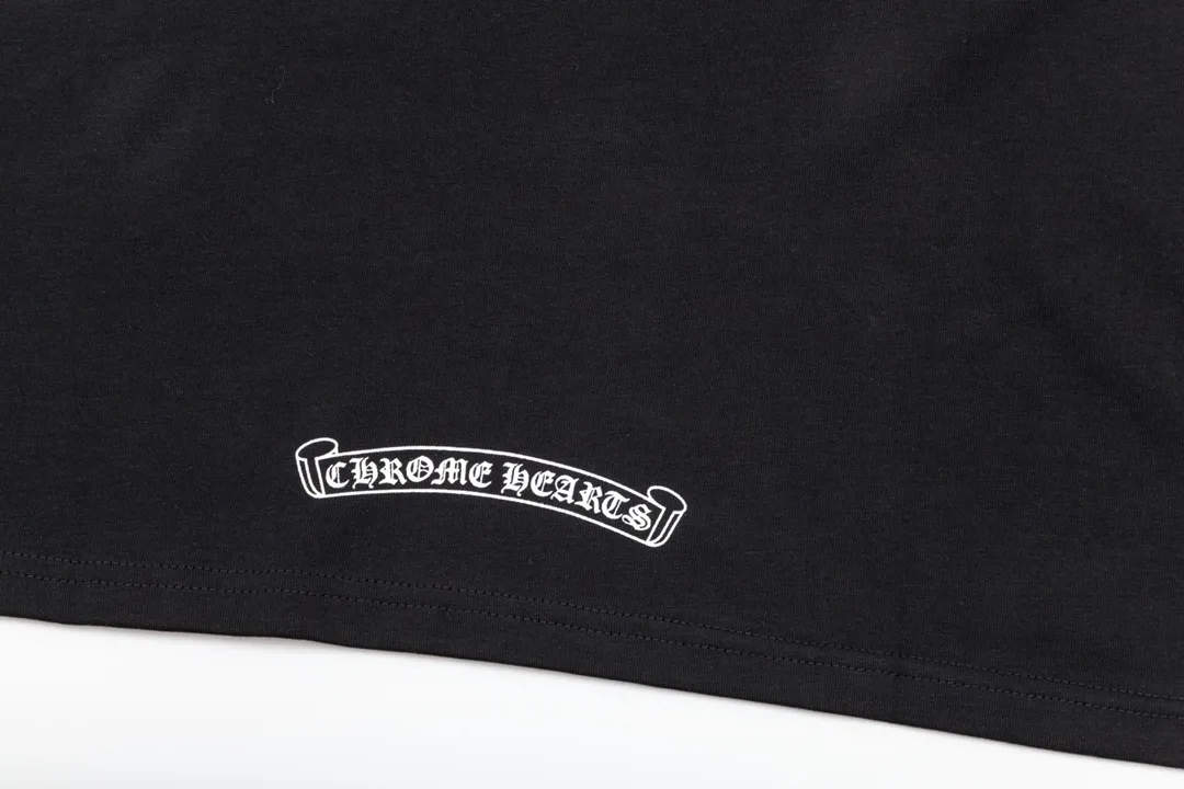 【2026】【CHROME HEARTS  公式旗艦店】クロムハーツ    Tシャツご好評に付き再入荷！