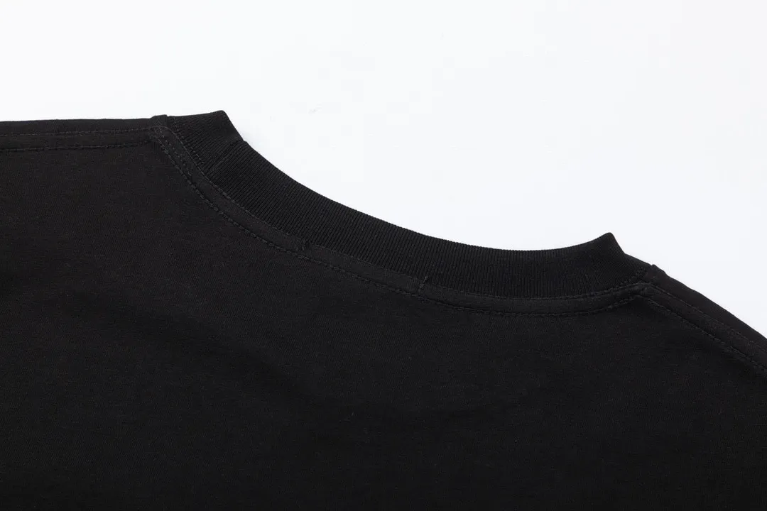 【2026】【LOEWE  公式旗艦店】ロエベ   Tシャツ ご好評に付き再入荷！