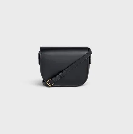 【2026】【完売間近】CELINE セリーヌ フォルコキュイル ショルダーバッグ 大人気 18.5*15*7cm