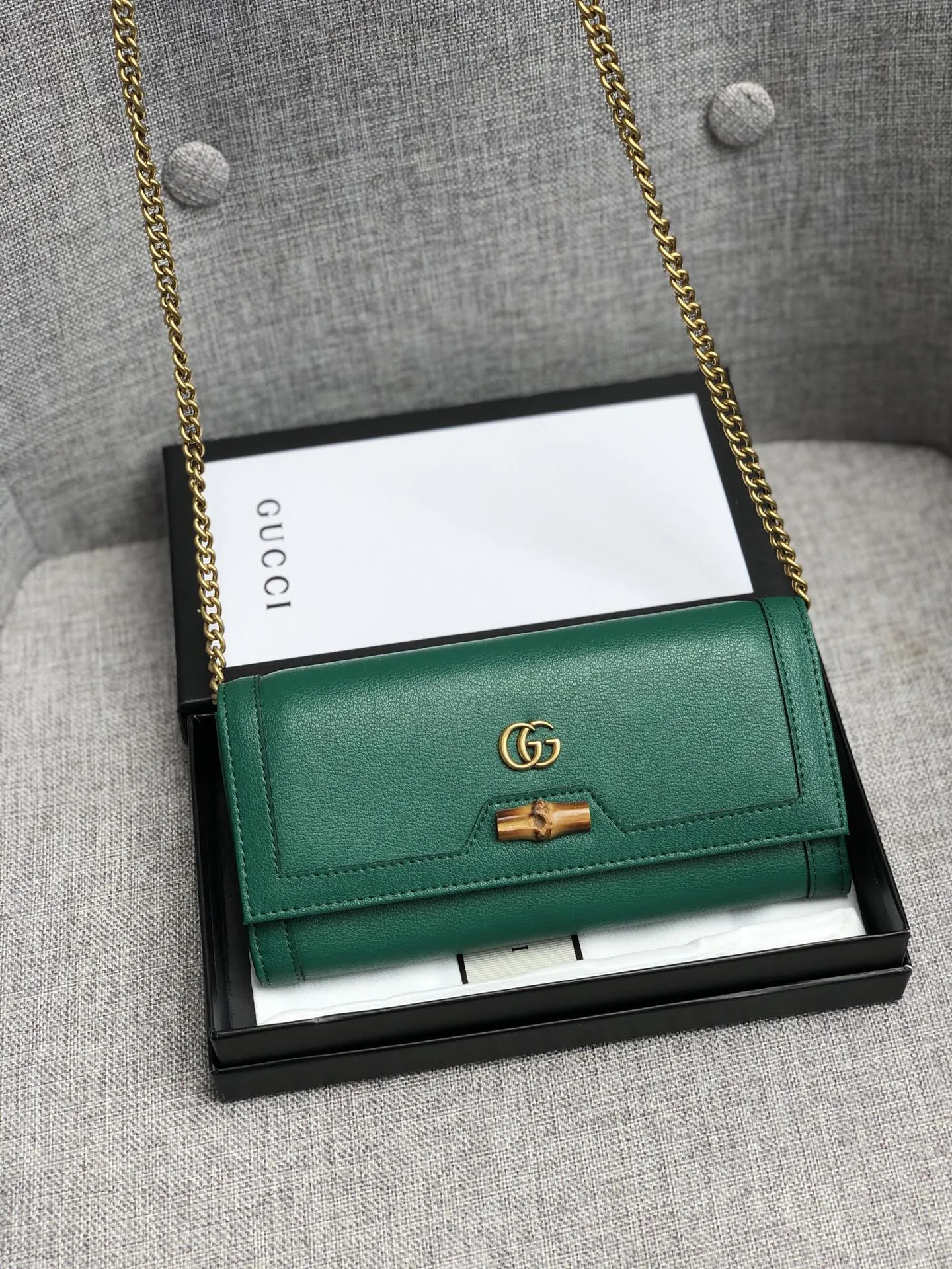 【2026】累積売上総額第１位【GUCCI★グッチ】チェーンウォレット
