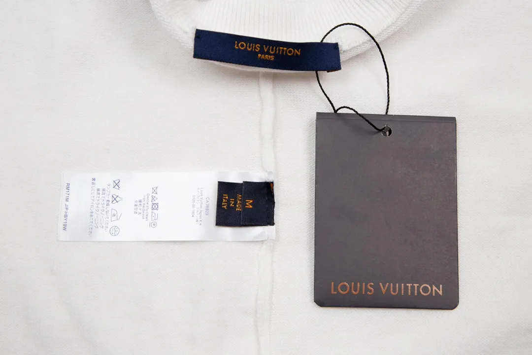【2026】【LOUIS VUITTON  公式旗艦店】ルイヴィトン   Tシャツご好評に付き再入荷！
