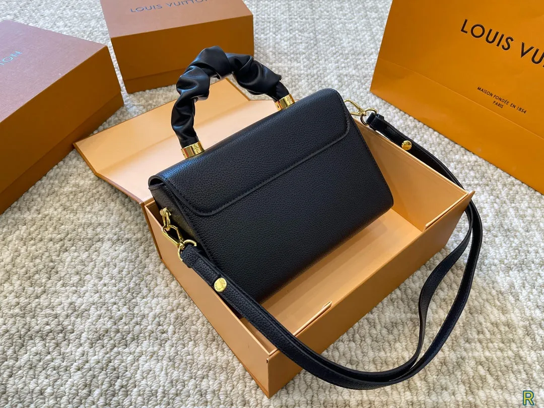 【2026】【LOUIS VUITTON 公式旗艦店】ルイヴィトン 斜めがけバッグ   Fashion bag Lv999
