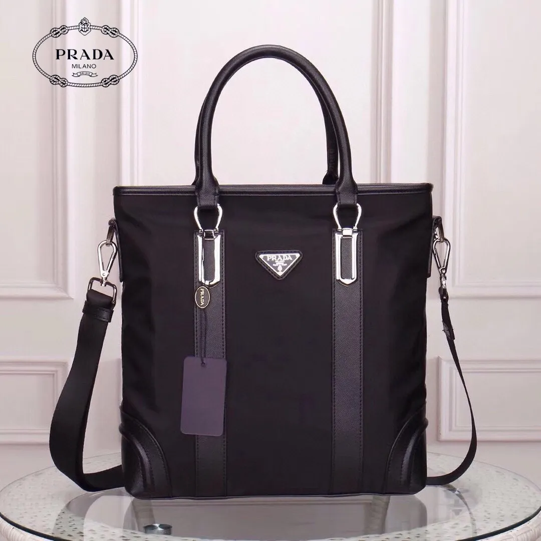 【2026】【PRADA 公式旗艦店】プラダ  ブリーフケース  当日出荷 好評に付き再入荷！34*33*8CM