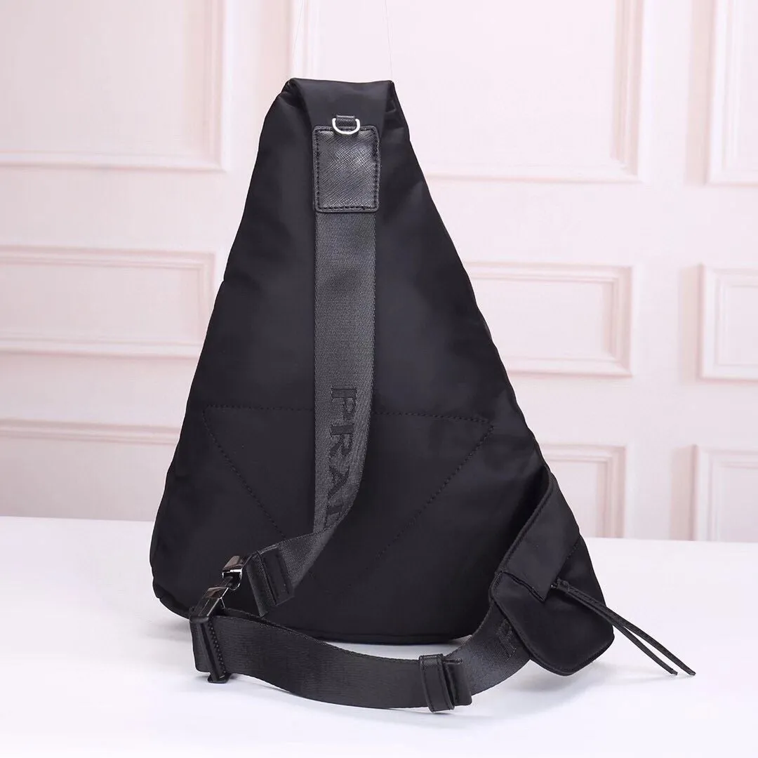 【2026】【PRADA 公式旗艦店】プラダ  胸ポケット 当日出荷 好評に付き再入荷！26.5/37.5CM