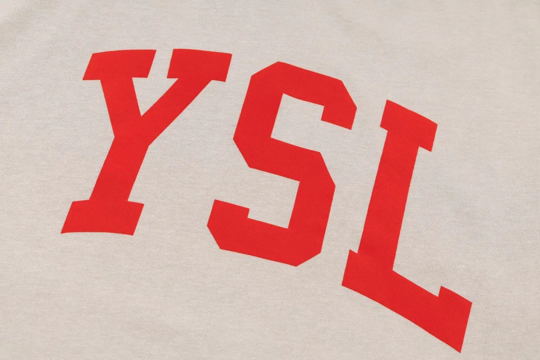 【2026】【YSL SAINT LAURENT 公式旗艦店】サンローラン Tシャツ ご好評に付き再入荷！