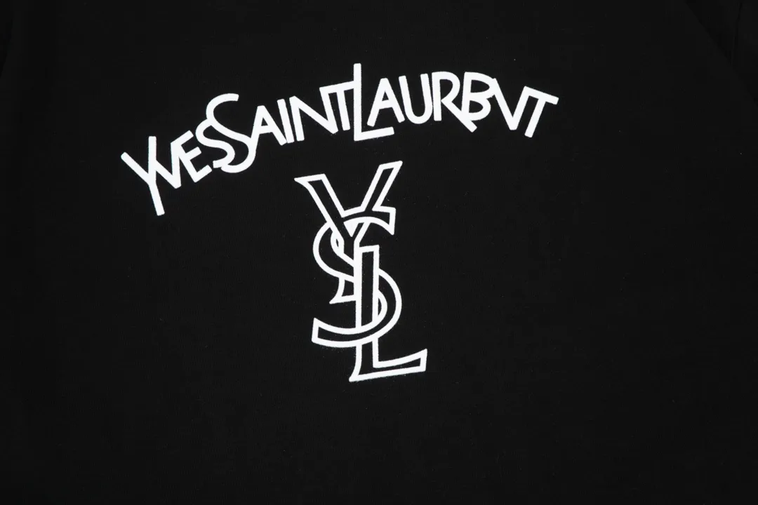 【2026】【YSL SAINT LAURENT 公式旗艦店】サンローラン Tシャツ ご好評に付き再入荷！