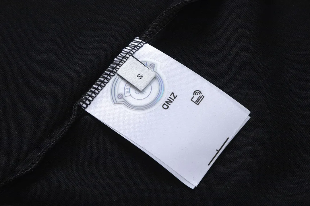 【2026】【MONCLER  公式旗艦店】モンクレール  Tシャツ ご好評に付き再入荷！