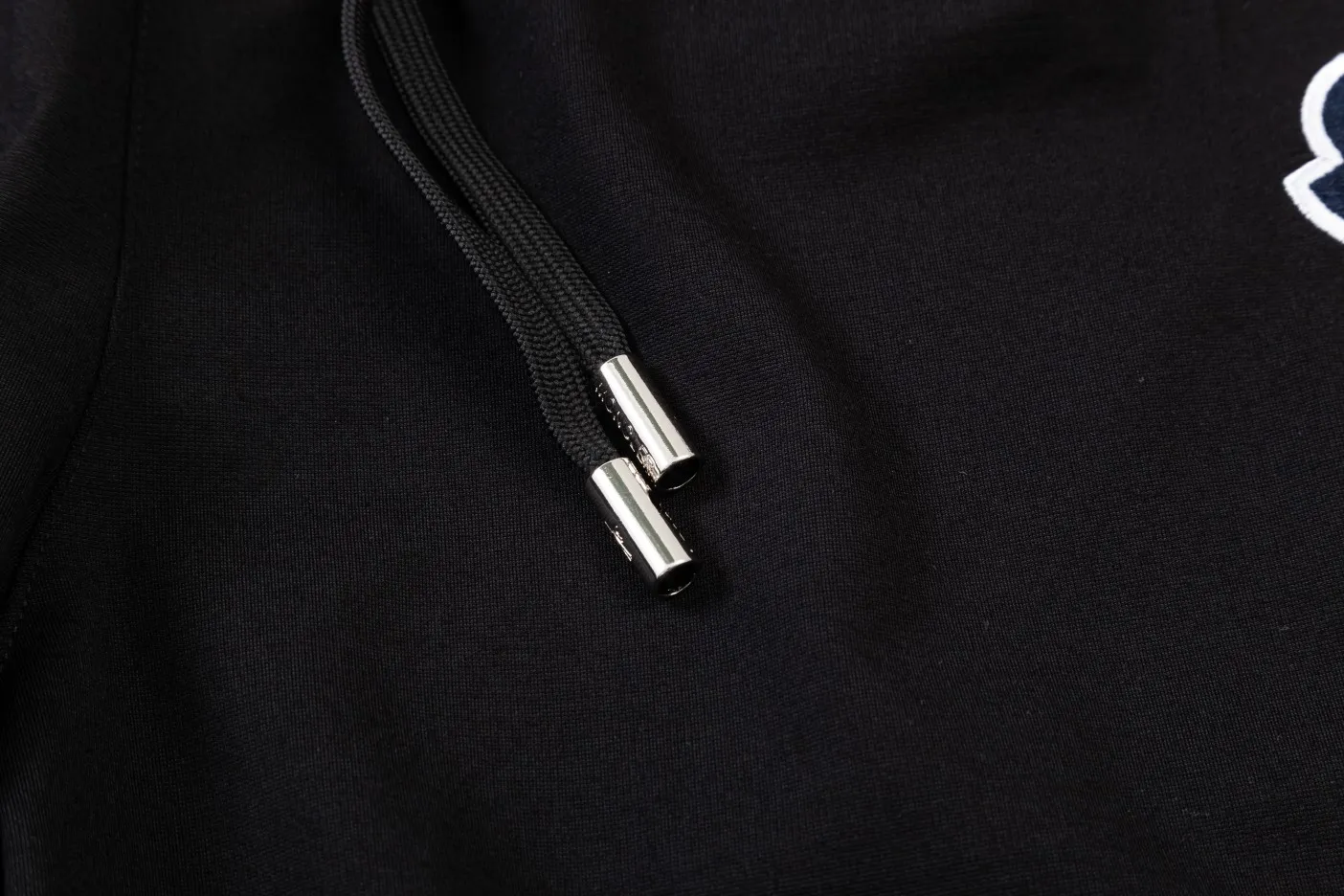 【2026】【MONCLER  公式旗艦店】モンクレール  ショートパンツ  ご好評に付き再入荷！