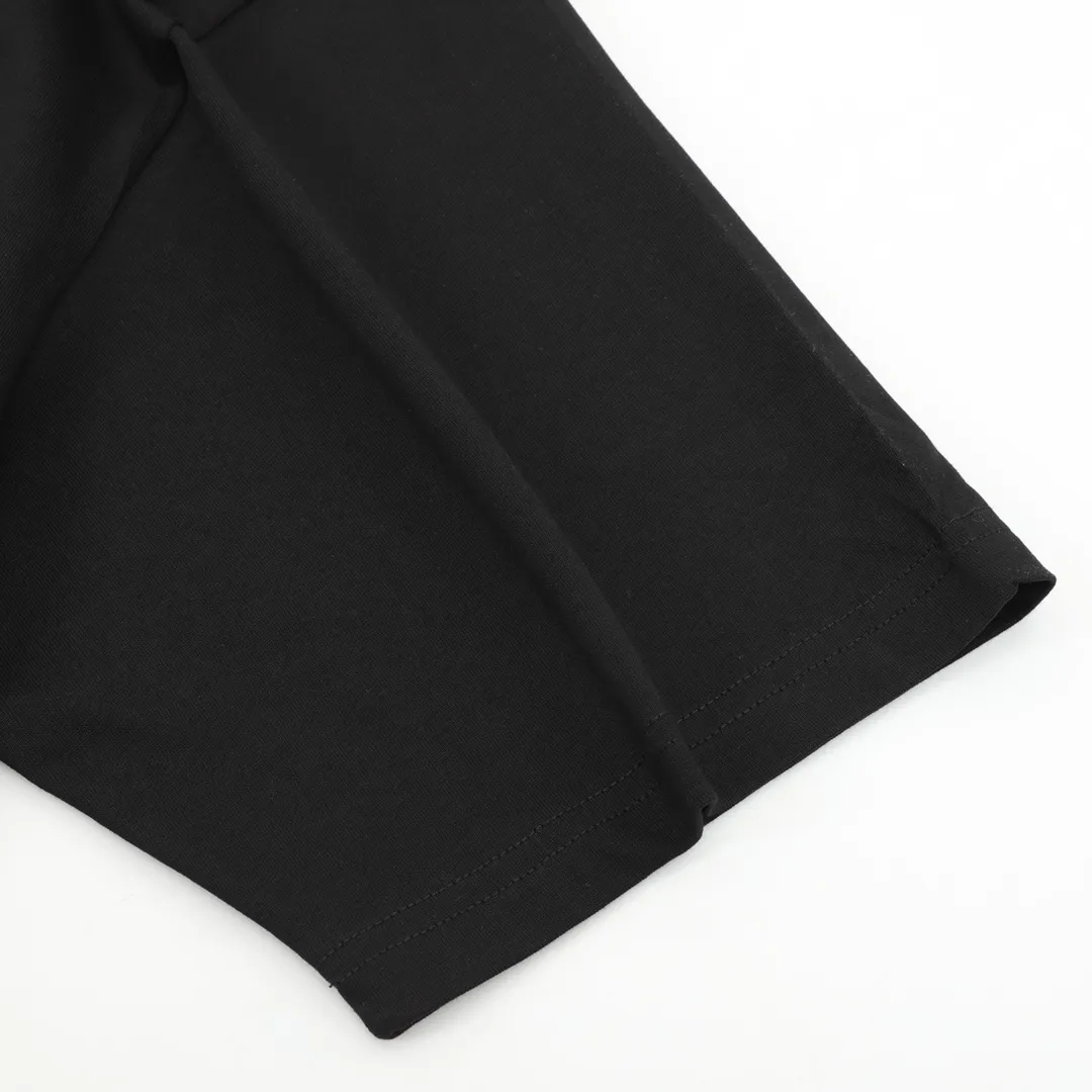 【2026】【BALENCIAGA  公式旗艦店】バレンシアガ  Tシャツ ご好評に付き再入荷！