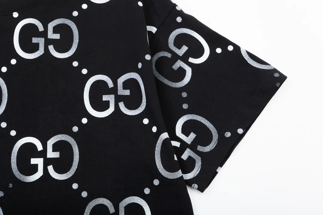 【2026】【GUCCI 公式旗艦店】グッチ  Tシャツ ご好評に付き再入荷！