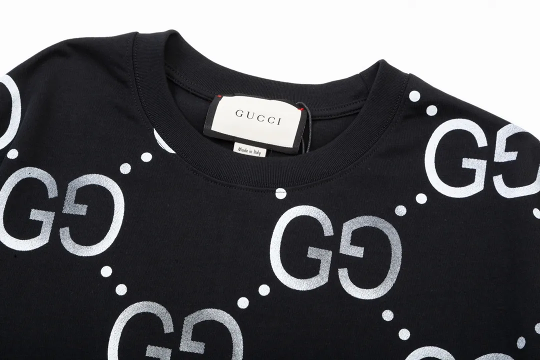 【2026】【GUCCI 公式旗艦店】グッチ  Tシャツ ご好評に付き再入荷！