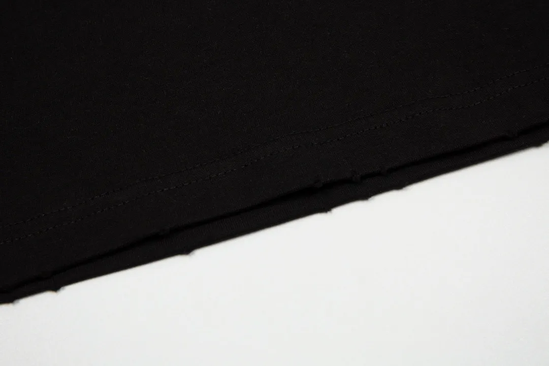 【2026】【DIOR  公式旗艦店】ディオール  Tシャツ ご好評に付き再入荷！