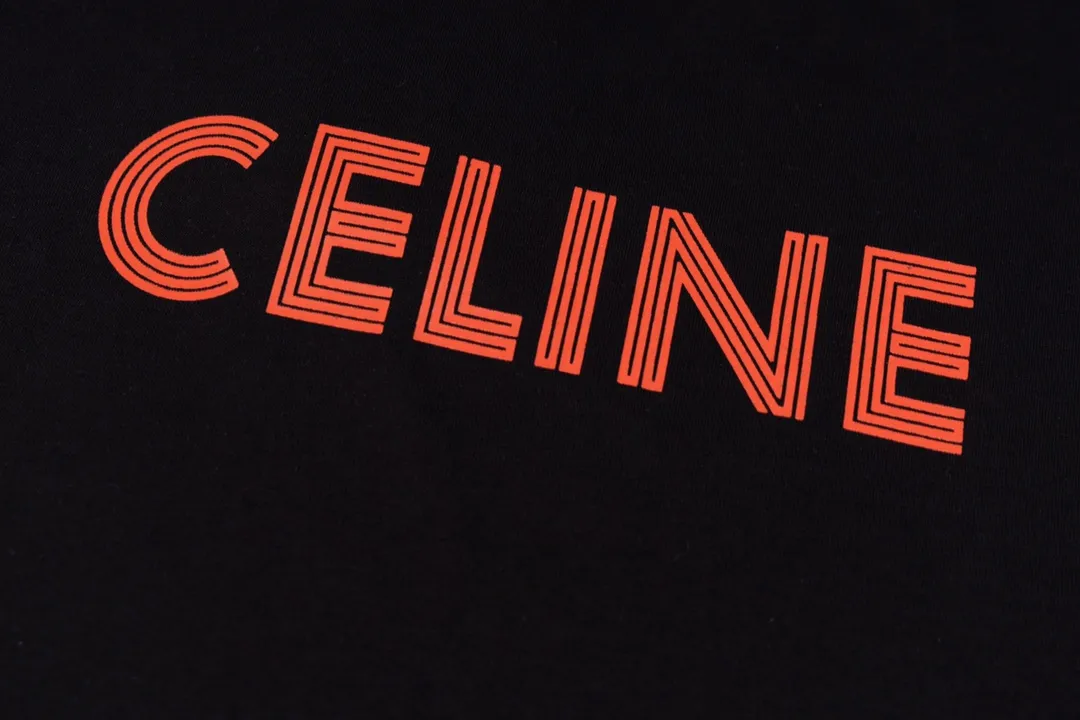【2026】【CELINE 公式旗艦店】セリーヌ   Tシャツ ご好評に付き再入荷！