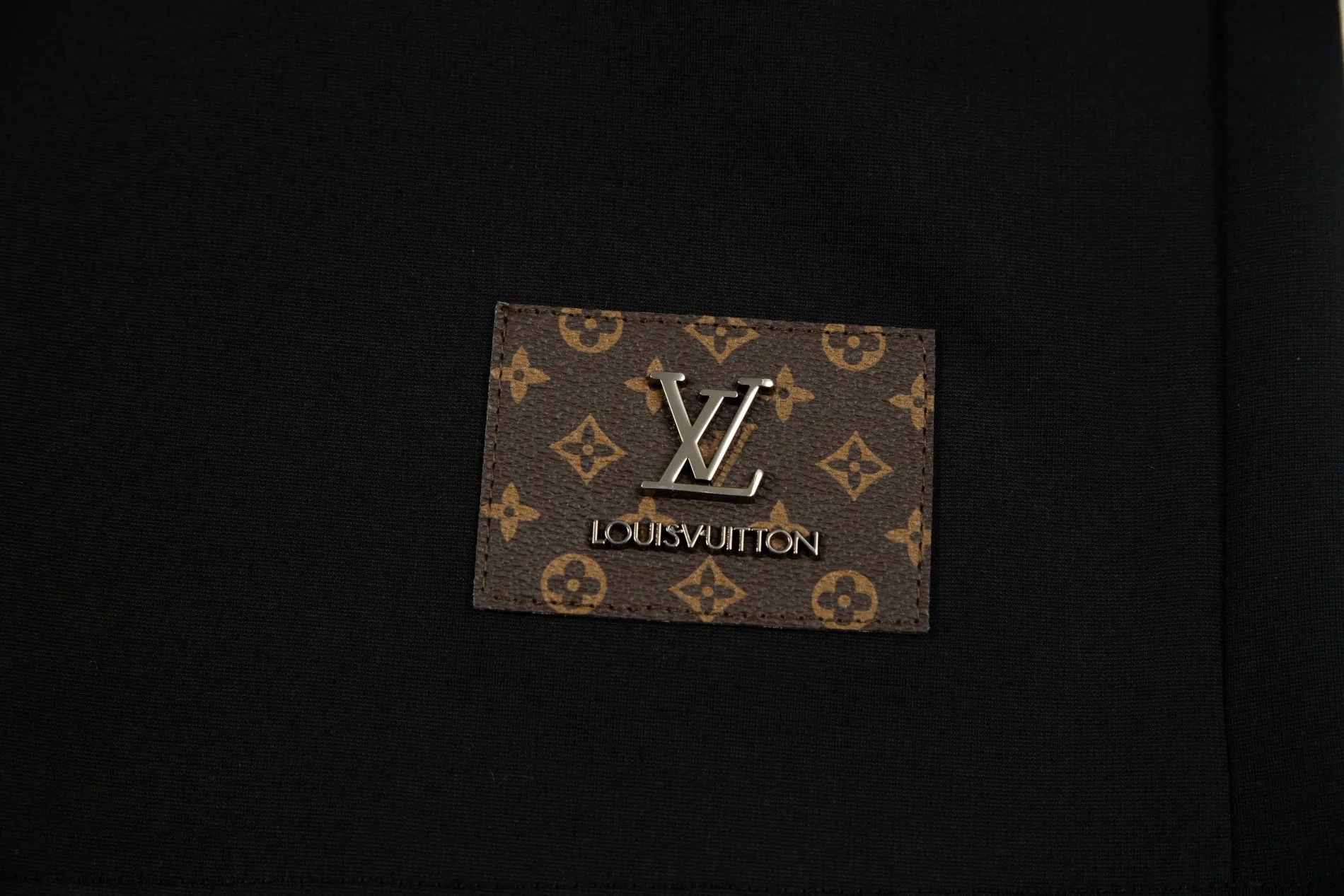 【2026】【LOUIS VUITTON  公式旗艦店】ルイヴィトン   ショートパンツ  ご好評に付き再入荷！