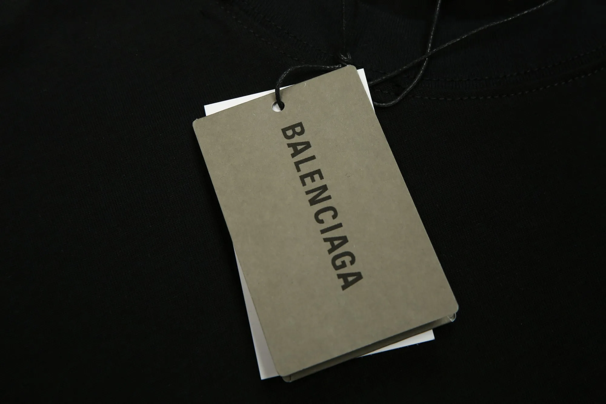 【2026】【BALENCIAGA  公式旗艦店】バレンシアガ  Tシャツ ご好評に付き再入荷！