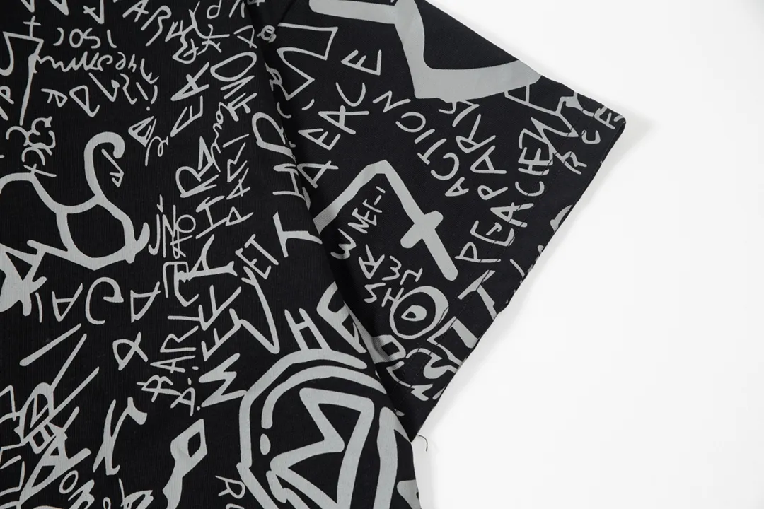 【2026】【BALENCIAGA  公式旗艦店】バレンシアガ  Tシャツ ご好評に付き再入荷！