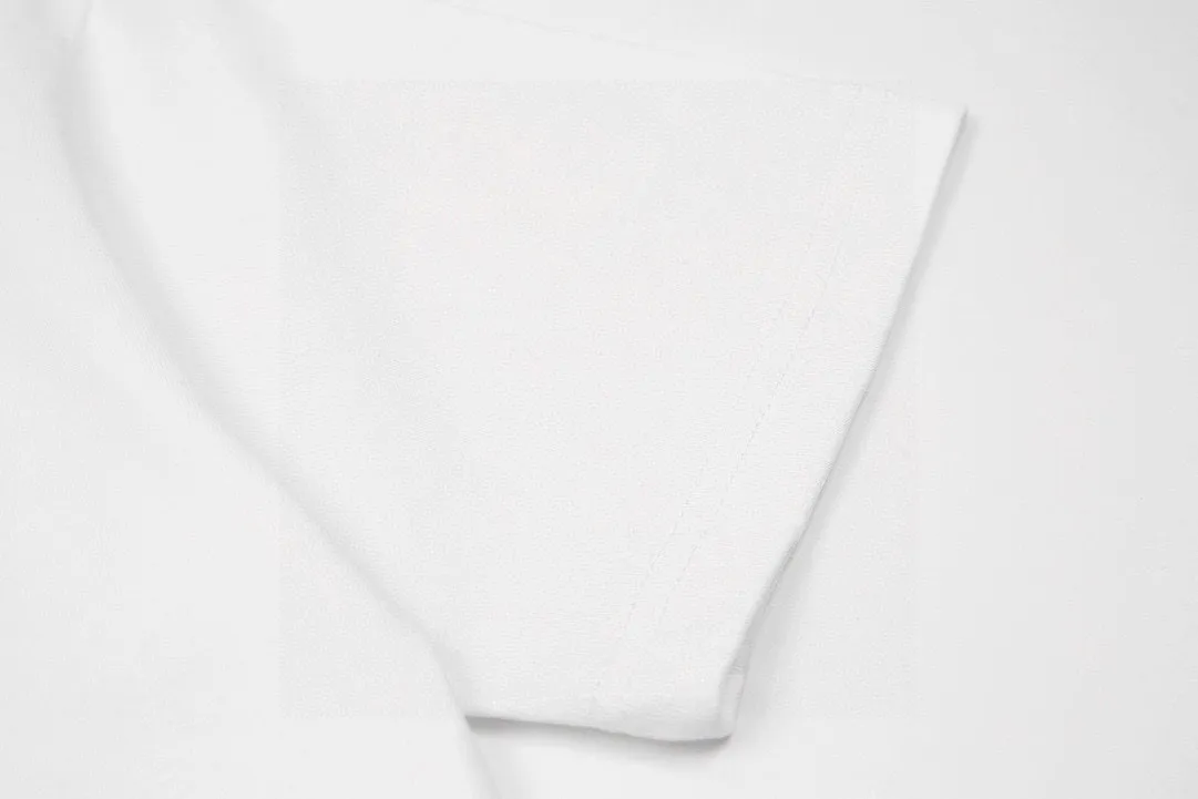 【2026】【BALENCIAGA  公式旗艦店】バレンシアガ  Tシャツ ご好評に付き再入荷！