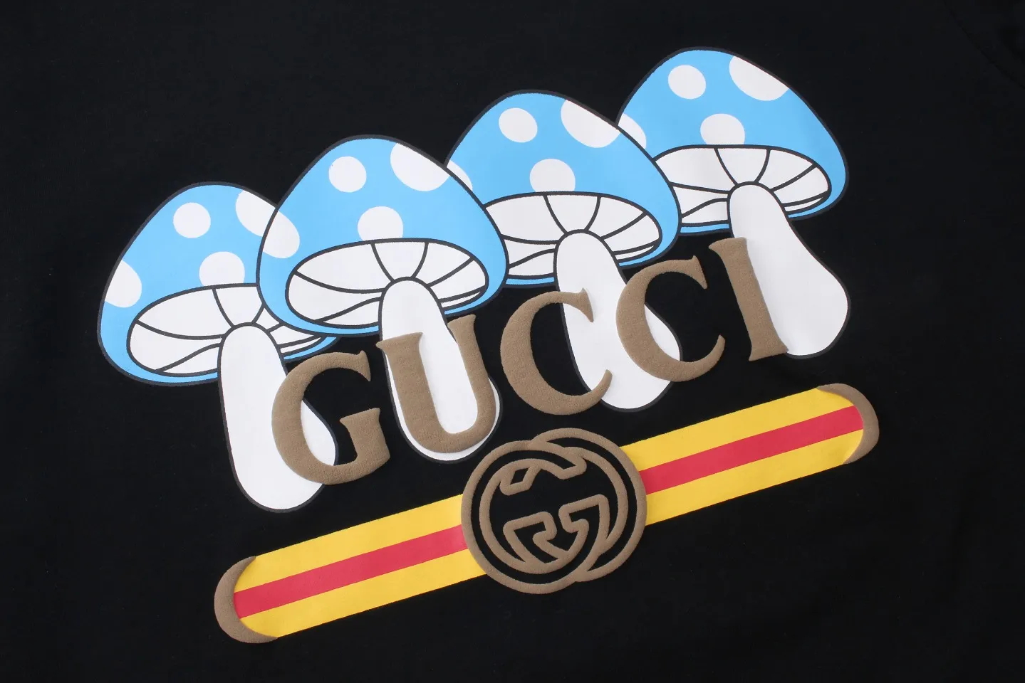 【2026】【GUCCI 公式旗艦店】グッチ  Tシャツ ご好評に付き再入荷！