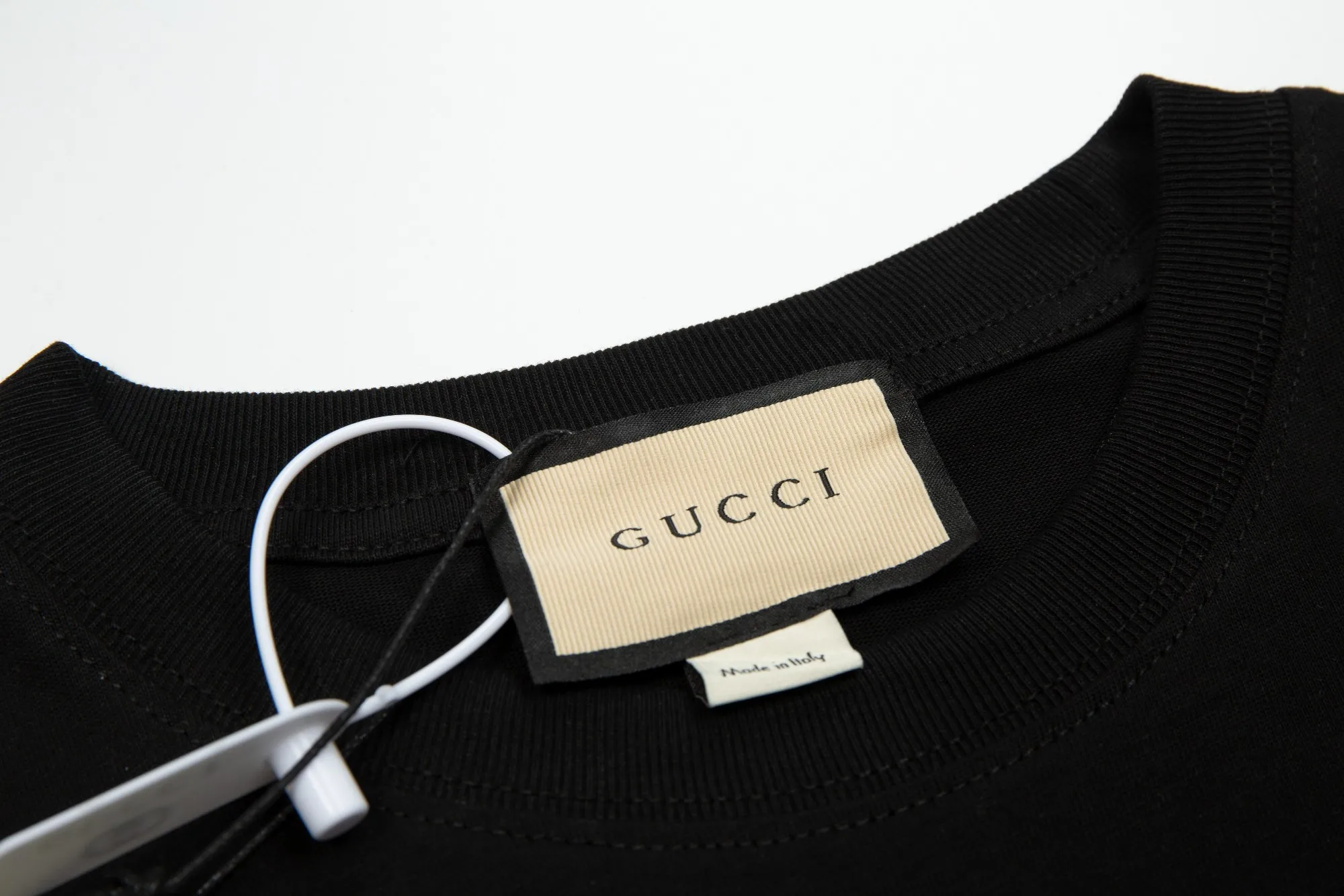 【2026】【GUCCI 公式旗艦店】グッチ  Tシャツ ご好評に付き再入荷！