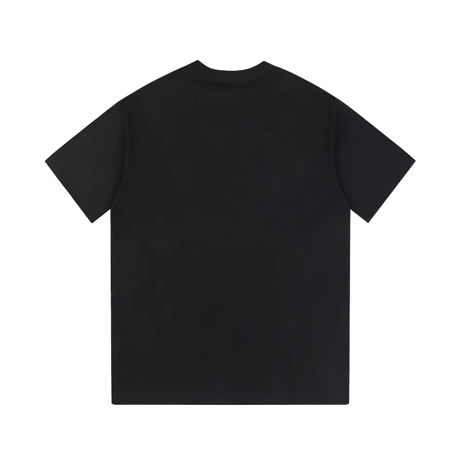 【2026】【FENDI公式旗艦店】フェンディ  Tシャツ ご好評に付き再入荷！