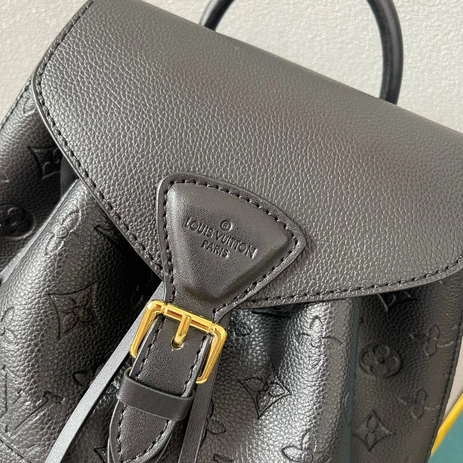 【2026】【LOUIS VUITTON 公式旗艦店】ルイヴィトン  リュックサック当日出荷 好評に付き再入荷！29*38*20CM