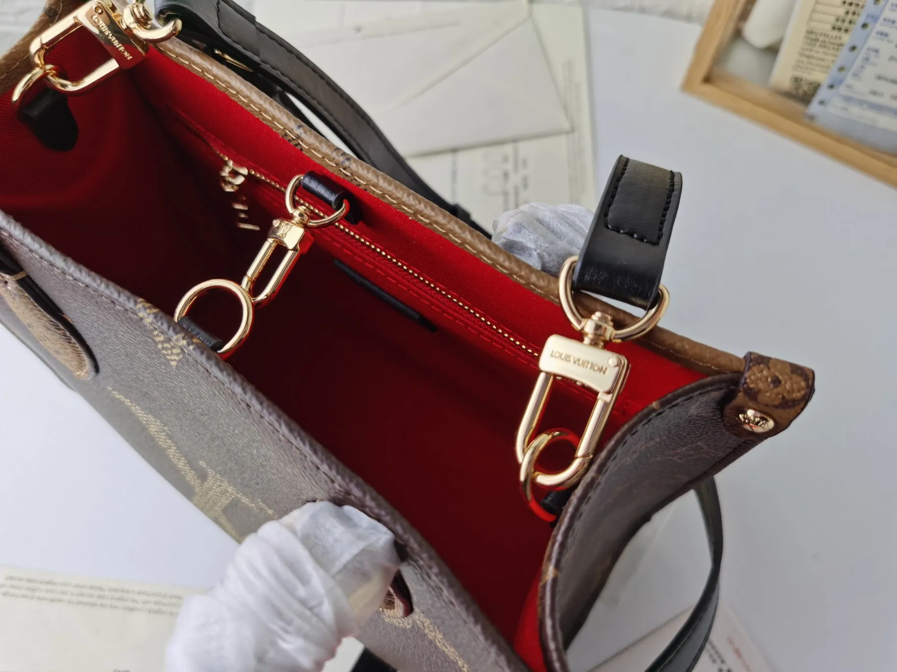 【2026】【LOUIS VUITTON 公式旗艦店】ルイヴィトン  斜めがけバッグ当日出荷 好評に付き再入荷！25CM