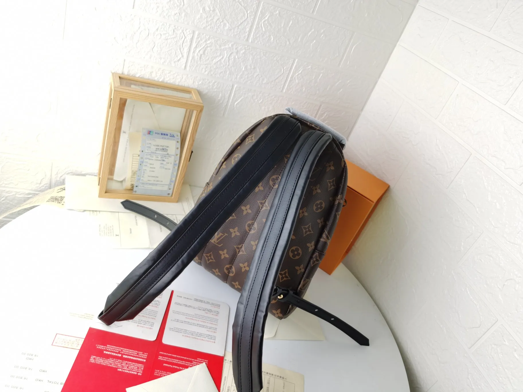 【2026】【LOUIS VUITTON 公式旗艦店】ルイヴィトン  リュックサック当日出荷 好評に付き再入荷！22*29*16CM