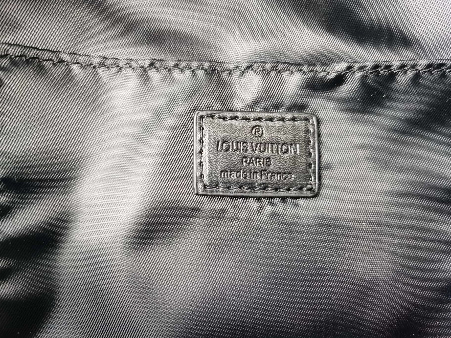 【2026】【LOUIS VUITTON 公式旗艦店】ルイヴィトン  リュックサック当日出荷 好評に付き再入荷！22*29*16CM