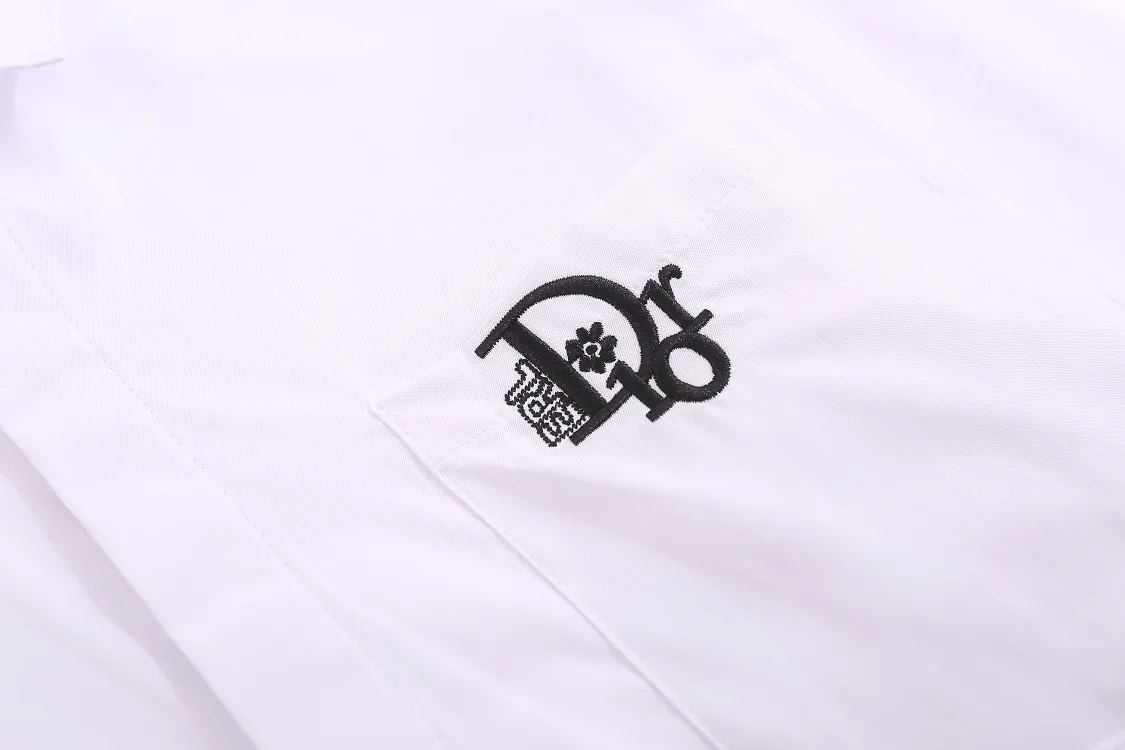 【2026】【DIOR 公式旗艦店】ディオール  シャツ  ご好評に付き再入荷！