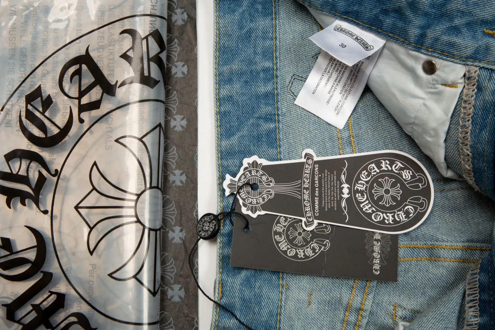 【2026】【CHROME HEARTS 公式旗艦店】クロムハーツ ジーパン  ご好評に付き再入荷！