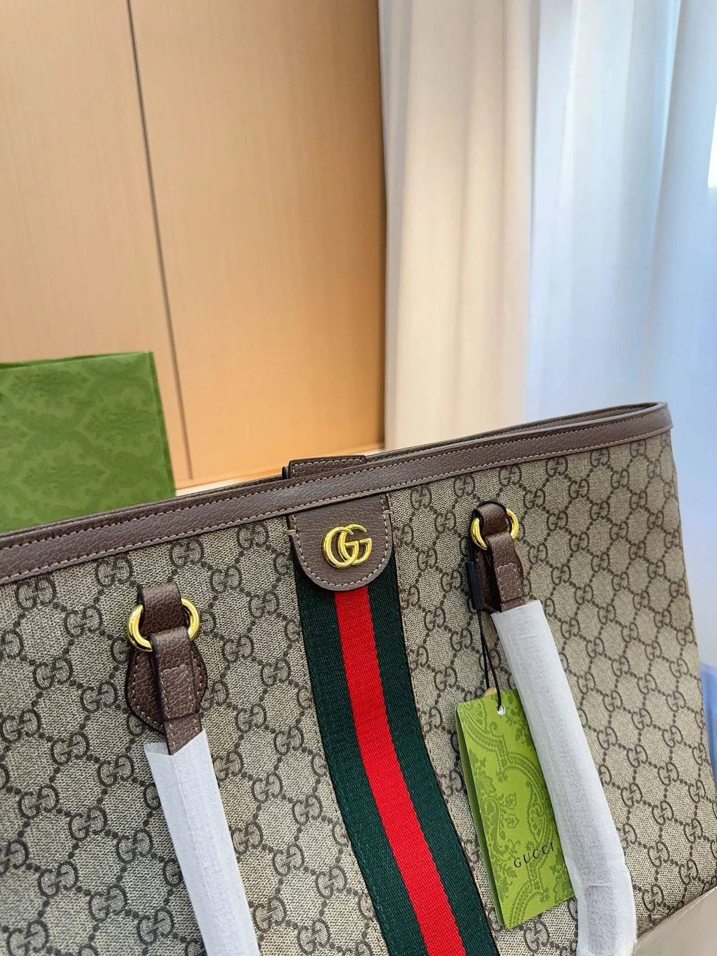 【2026】【GUCCI 公式旗艦店】グッチ ハンドバッグ 当日出荷 好評に付き再入荷！38*13*29CM