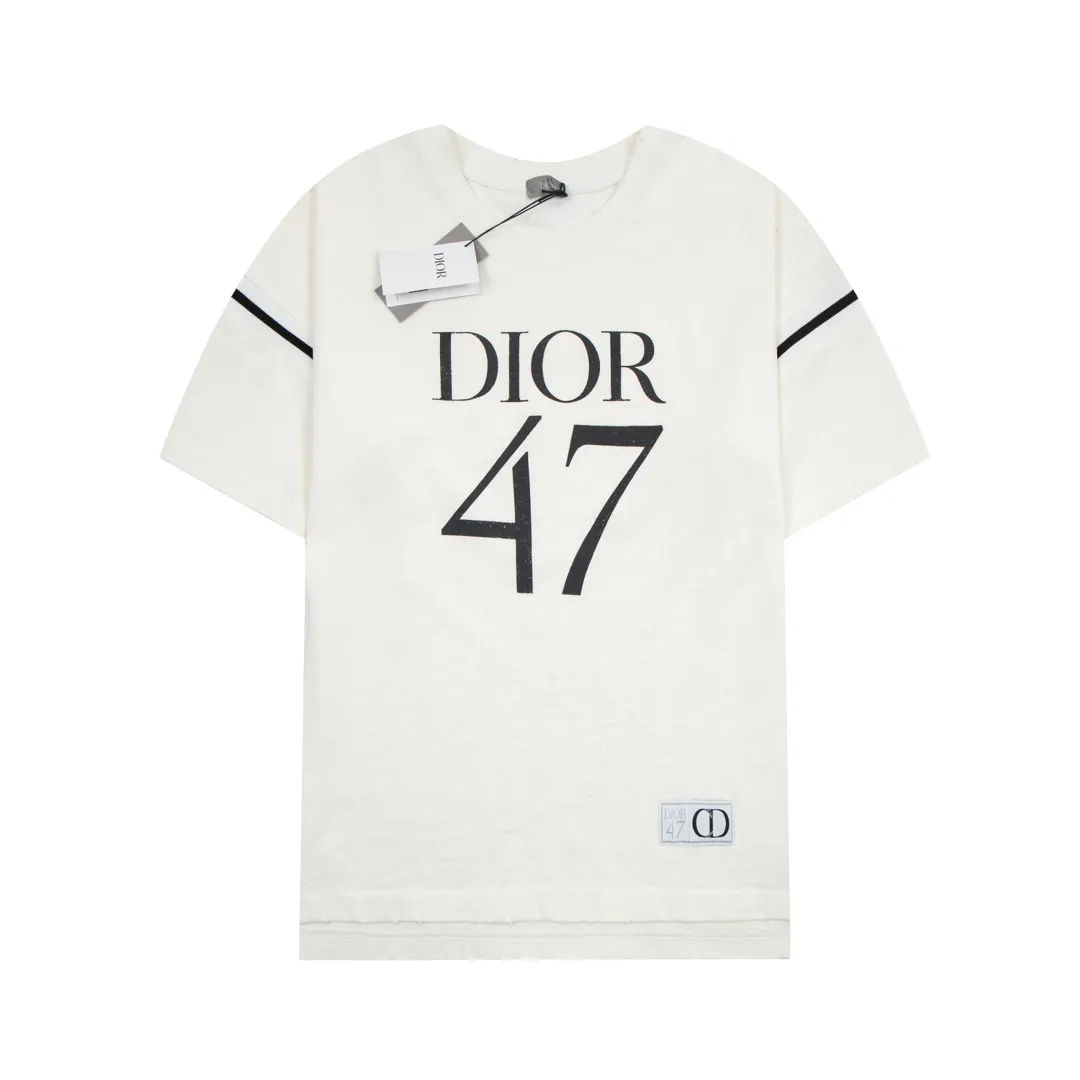 【2026】【DIOR公式旗艦店】ディオール    Tシャツ  ご好評に付き再入荷！