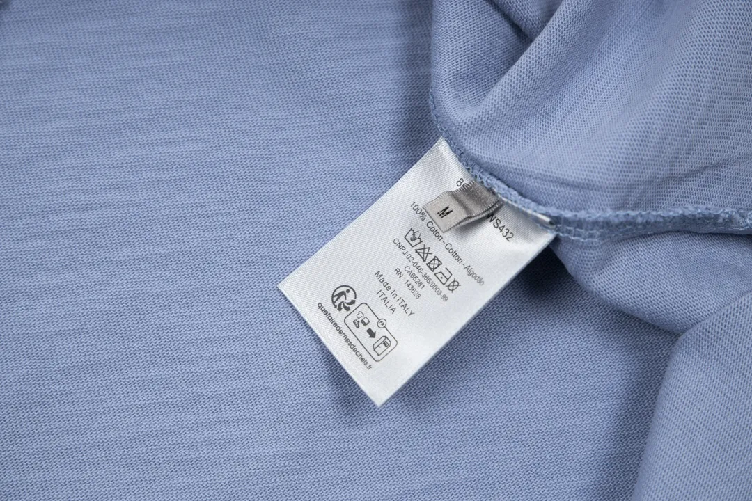 【2026】【DIOR公式旗艦店】ディオール    Tシャツ  ご好評に付き再入荷！