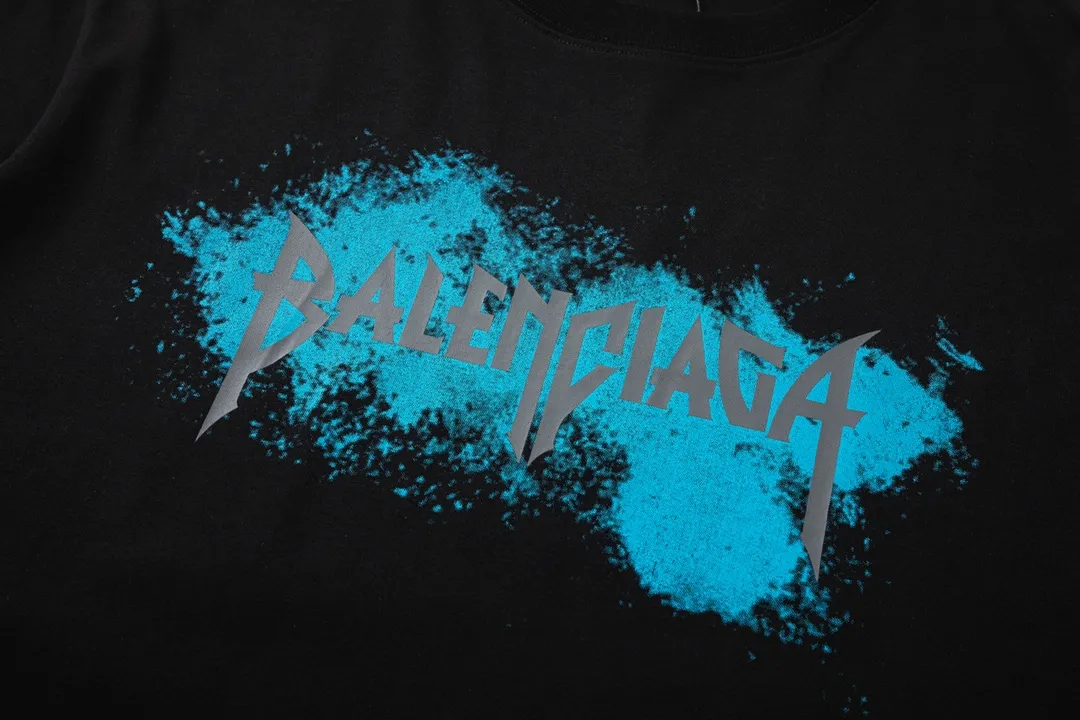 【2026】【BALENCIAGA   公式旗艦店】バレンシアガ   Tシャツ ご好評に付き再入荷！