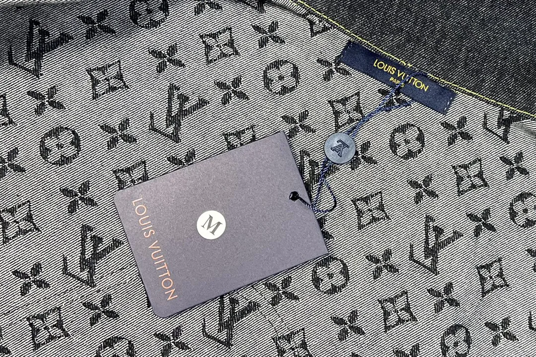 【2026】【LOUIS VUITTON  公式旗艦店】ルイヴィトン  ジャケット着 好評に付き再入荷！