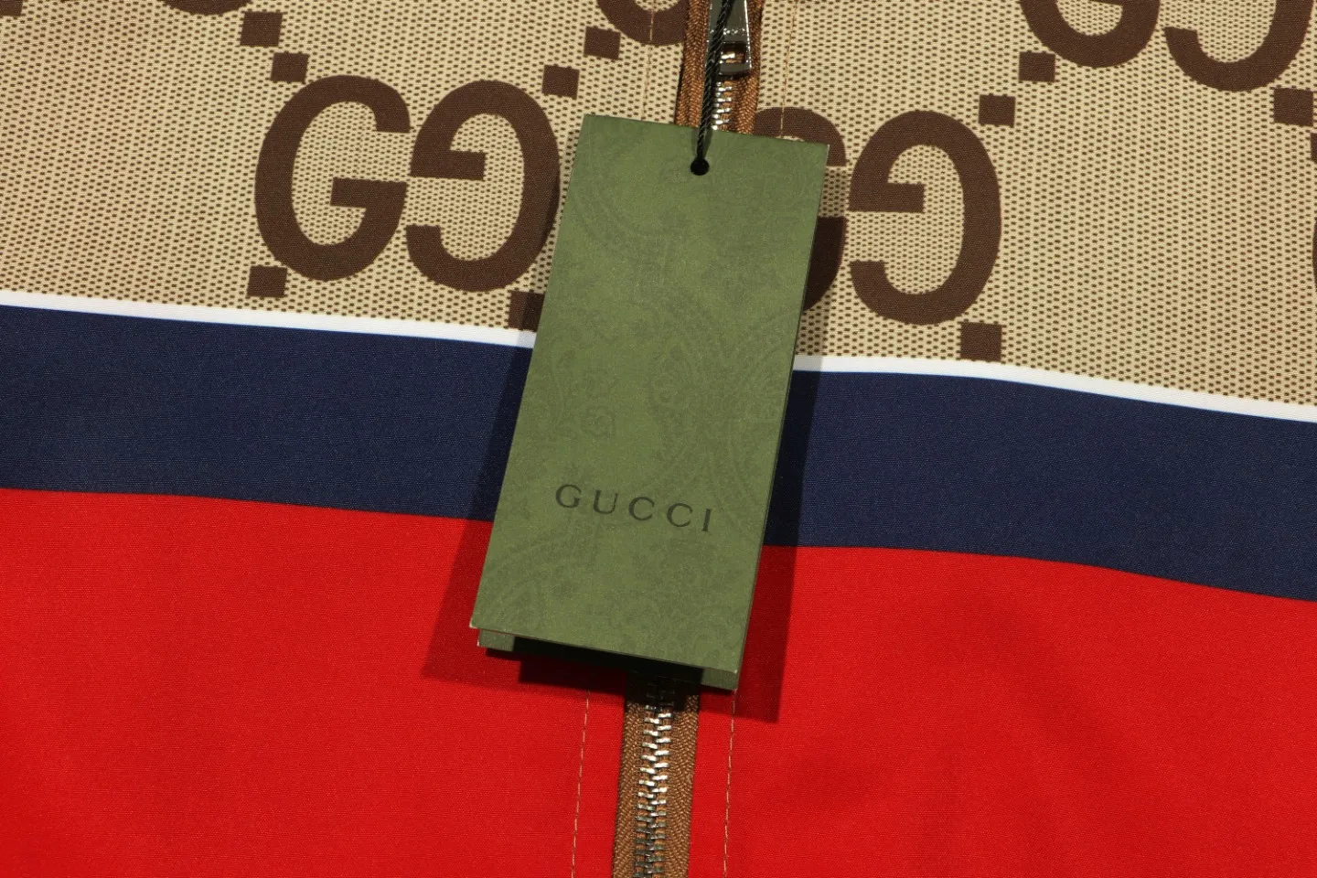 【2026】【GUCCI  公式旗艦店】グッチ ジャケット着 好評に付き再入荷！