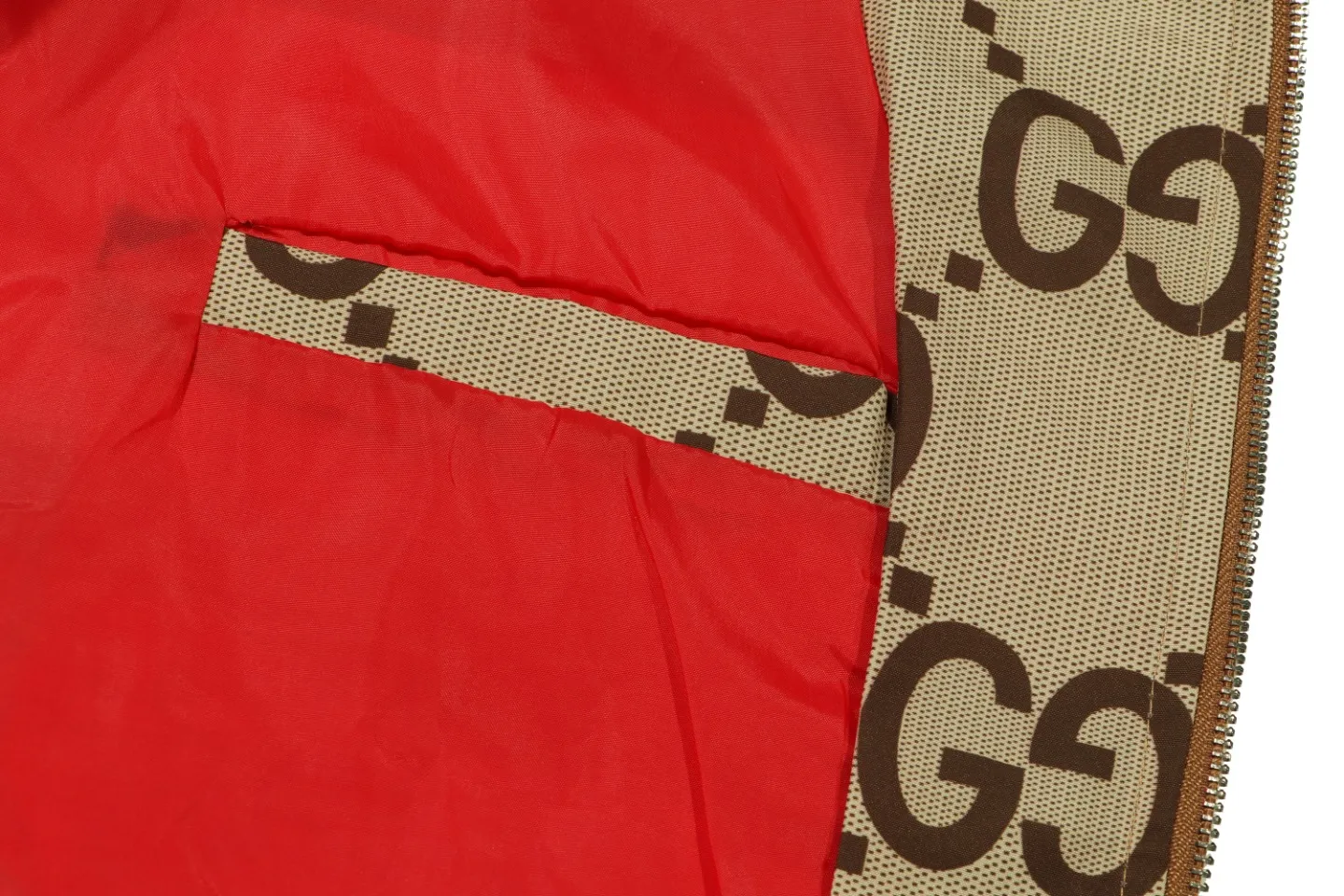【2026】【GUCCI  公式旗艦店】グッチ ジャケット着 好評に付き再入荷！