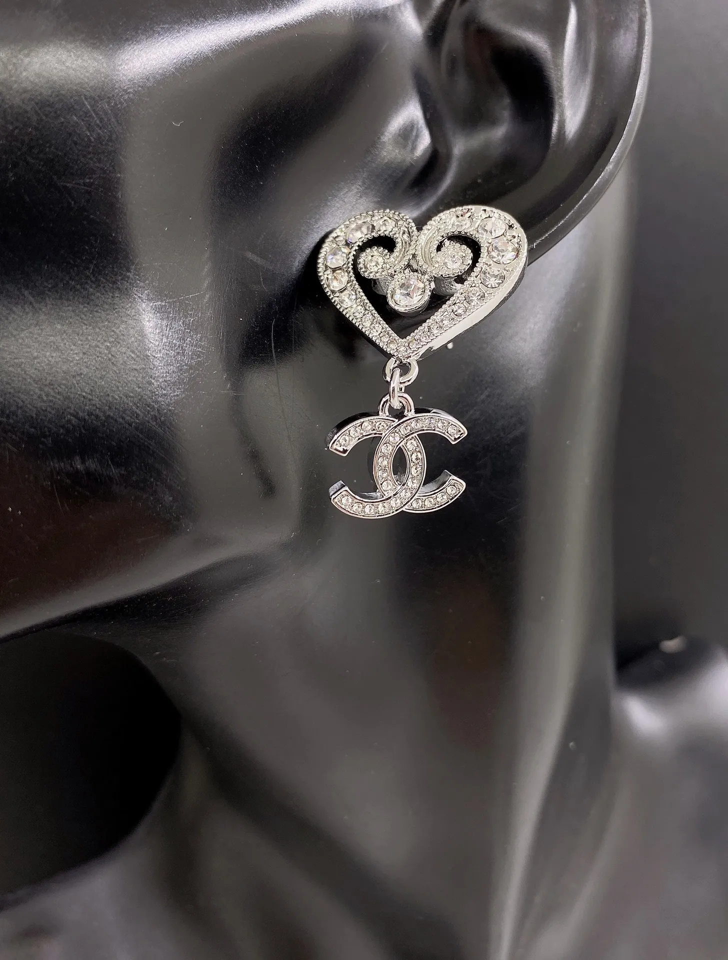 【2026】【CHANEL 】 シャネル   ファッションスタイルのイヤリング