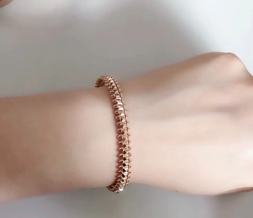 【2026】【CARTIER】ブレスレット、ファッションシンプルなスタイル